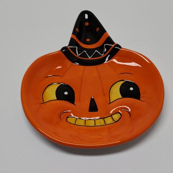 Johanna Parker Halloween Character Plate - Smiling Pumpkin - Picture 3 of 3